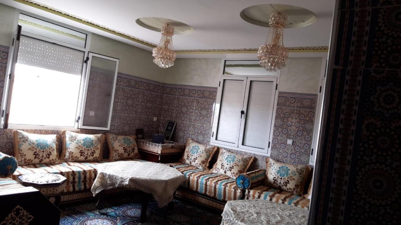 شقق و غرف للكراء اليومي Apartments And Rooms Equipped For Rent Errachidia Exterior foto